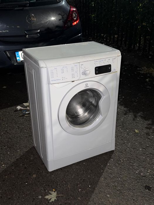 Pralka Slim Indesit IWSE 61281 (6kg, 1200 obr.) | Sprawna
