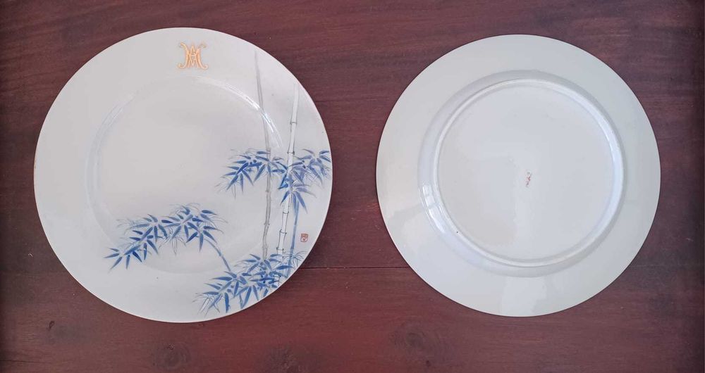Antiguidade *Serviço de mesa loiça feita mão no Japão 98 peças