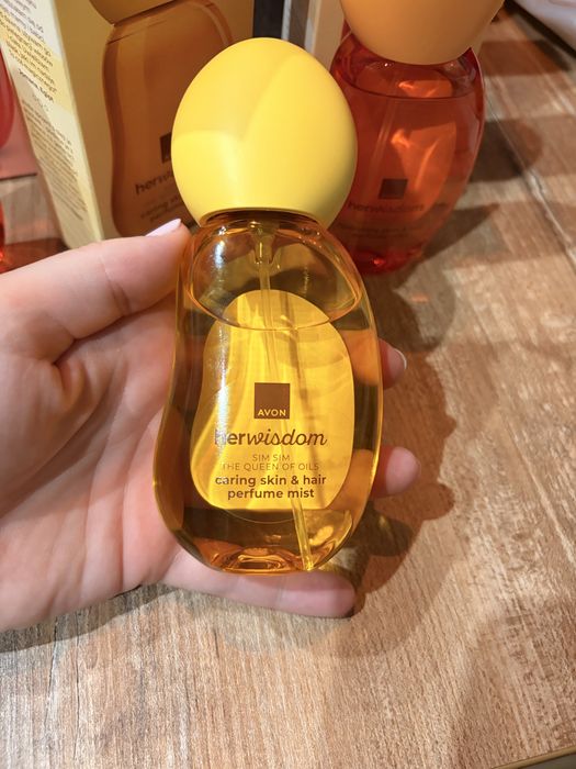 Avon mgielka do ciala Herwisdom 100 ml