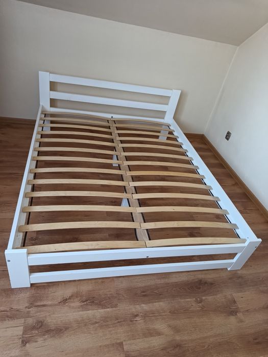 Rama łóżka ze stelażem 160x200, drewniana, biała