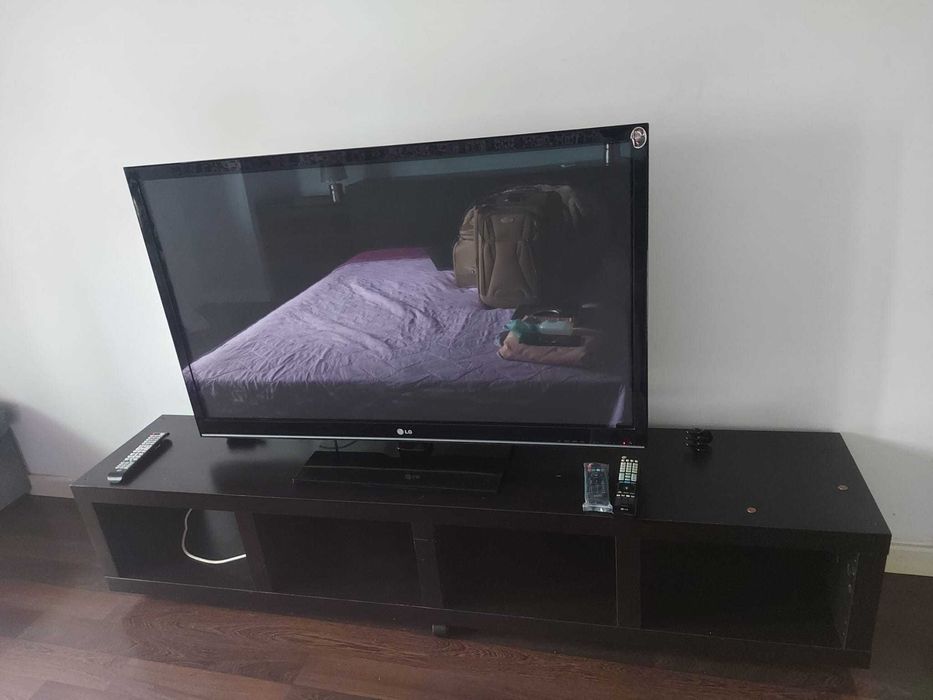 Quarto Casal  Cacem-  1/11/25  - 3 minutos da CP - Avenida bons amigos