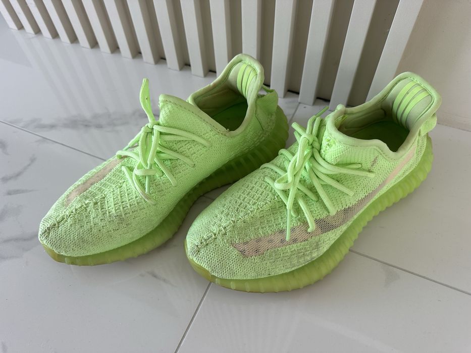 Adidas Yeezy 39 1/3 zieline neonowe