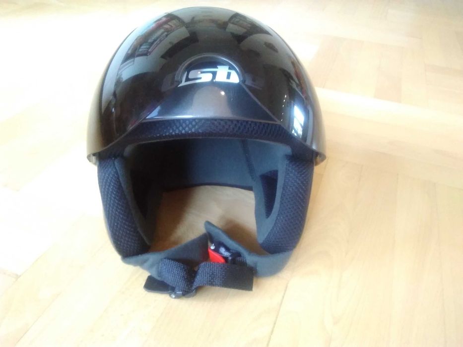 Kask narciarski OSBE CSIO EN1077