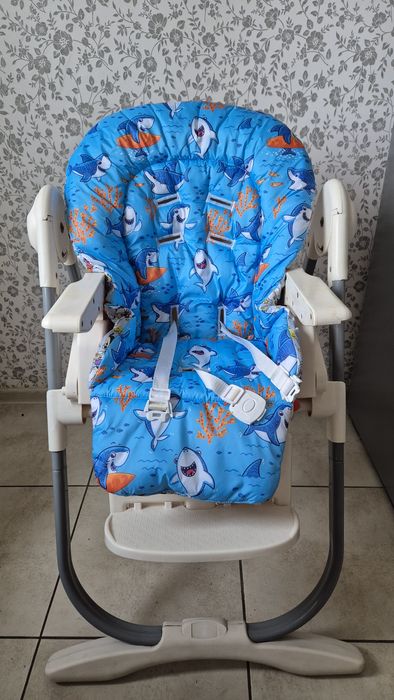 Стілець для годування