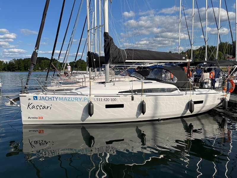 Czarter wynajem jachtu żaglowego Antila 33 - 2023 rok produkcji