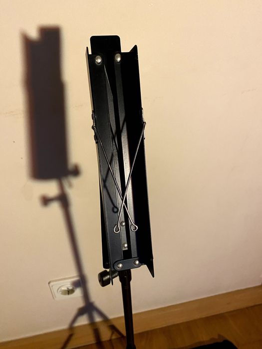 Estante Musica Thomann