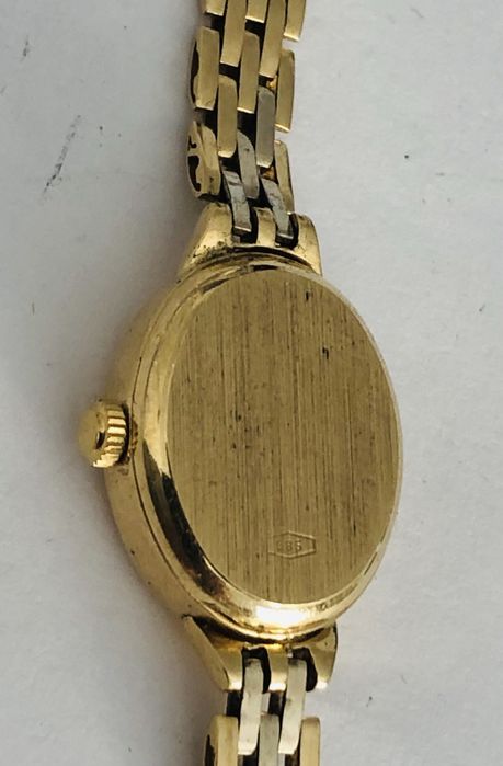 Złoty zegarek Geneve