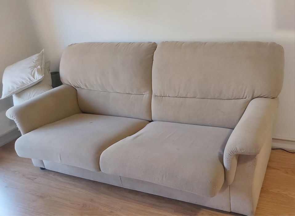 Vende-se Sofá Beje