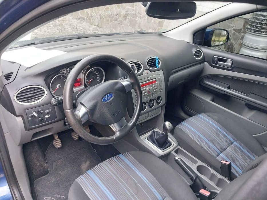 Ford Focus 1.6 mpi