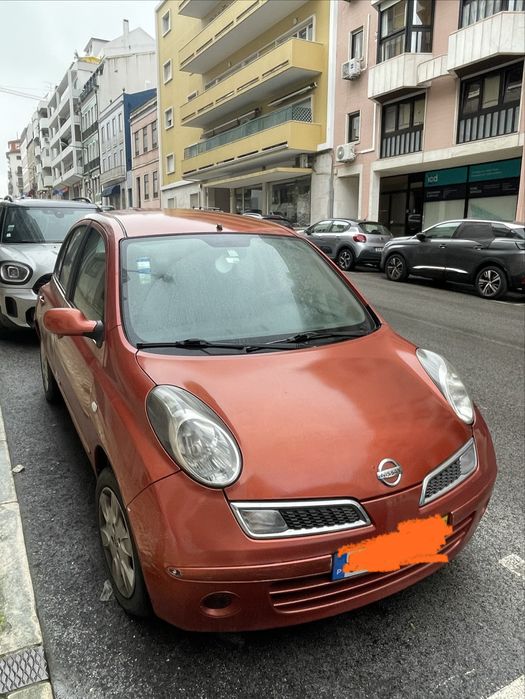 Nissan Micra Cor de laranja