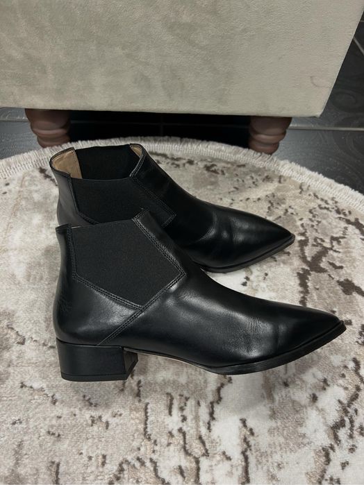 Нові демісезонні  ботінки на весну Hugo Boss. Оригінал