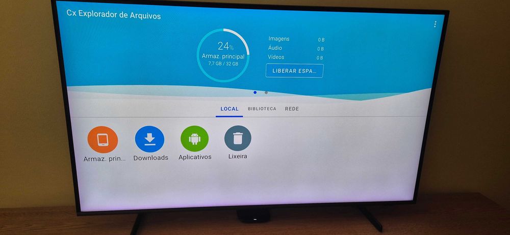 SAMSUNG TV 43'' QLED 4K Q68BA (Smart TV - 2023)