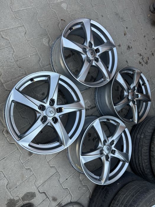 Felgi aluminiowe oryginał Renault 5x114,3 7x17 et37