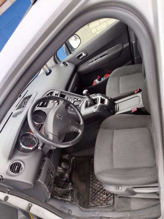 Продам свій автомобіль