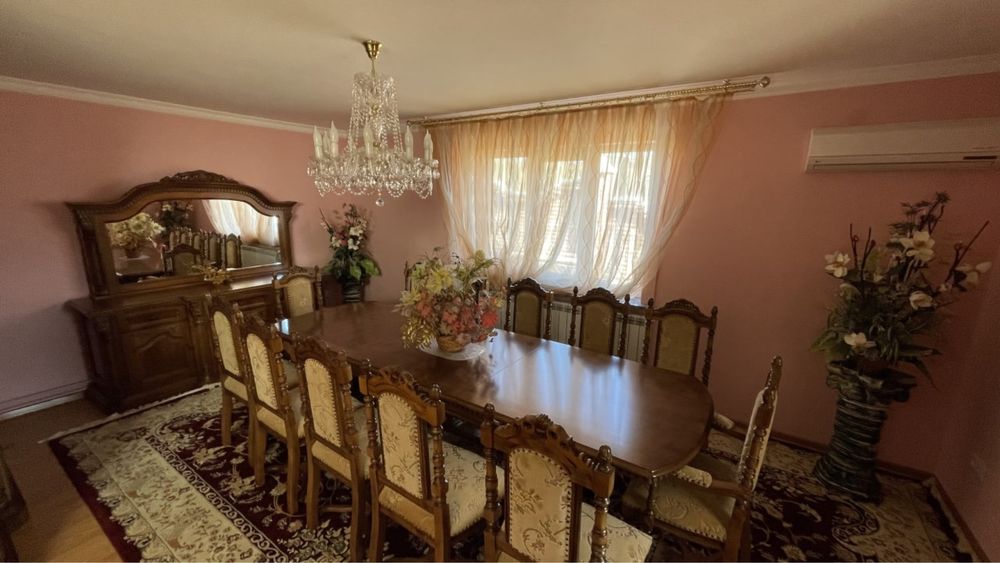 Продаж 16-ти кімнатного будинку, в с. Грушівка!