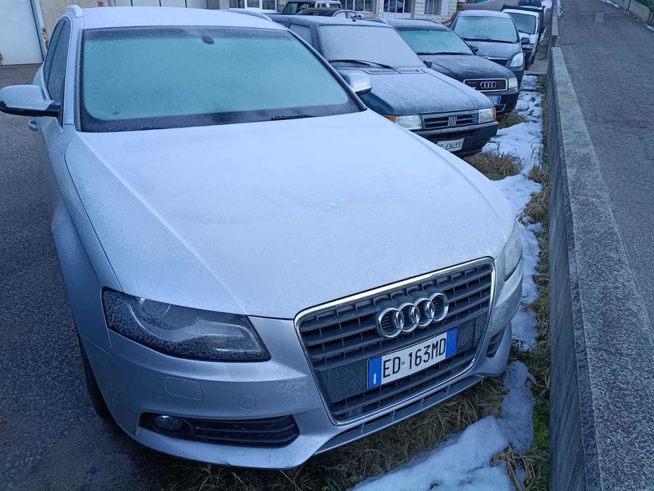 Audi A4 B8 2.0TDI  CAG  143KM  cesci cala na cesci