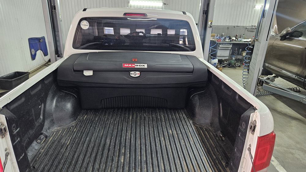 Ящик для инструмента Volkswagen Amarok