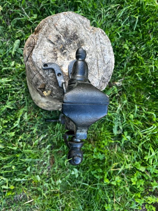 Imadło kowalskie solidne