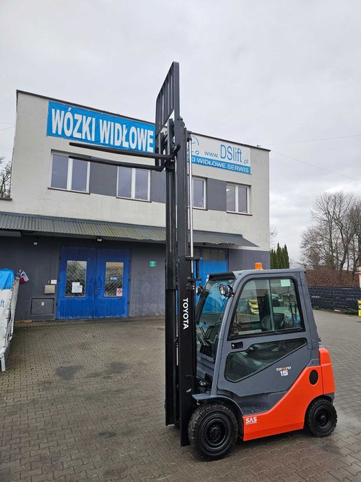 Wózek widłowy 1,5tony kabina ogrzewanie TOYOTA 8FGF15 2019 LPG 3,5m KR