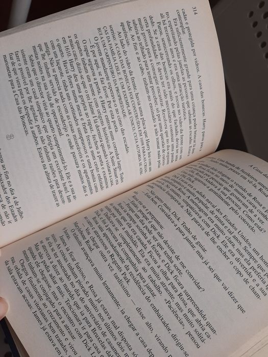 Livros com várias histórias da Readers Digest