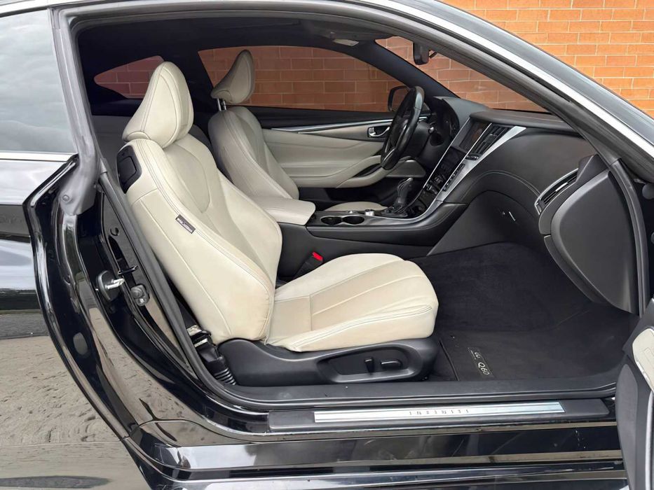Infiniti Q60 3.0      2018