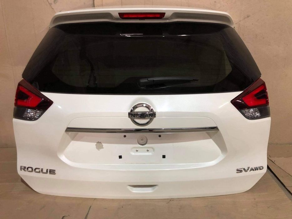 Ляда Крышка багажника Nissan Rogue Ниссан Рог T 32 цвет QAB