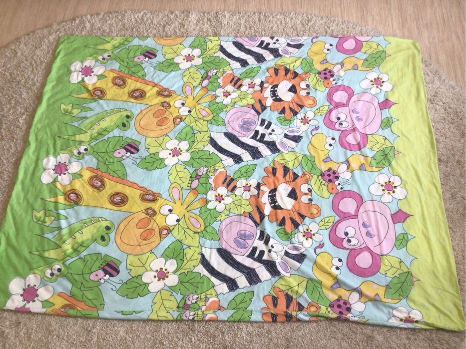 Пододеяльник разноцветный 150*200 см.