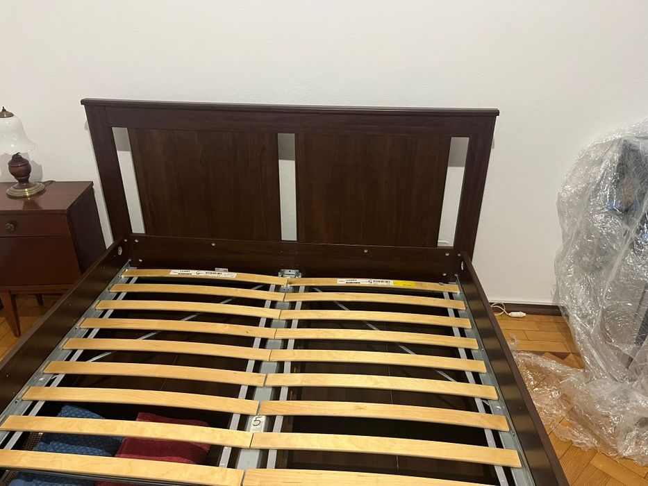 Cama de casal SONGESAND 200x140 com 4 gavetoes  castanho