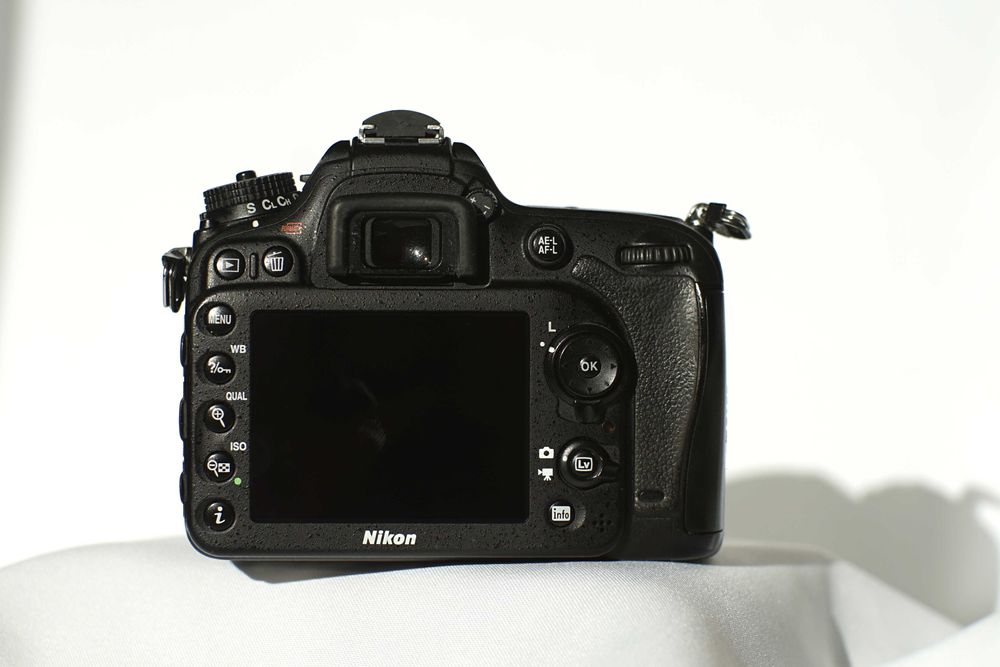 ***Excelente*** NIKON D7100