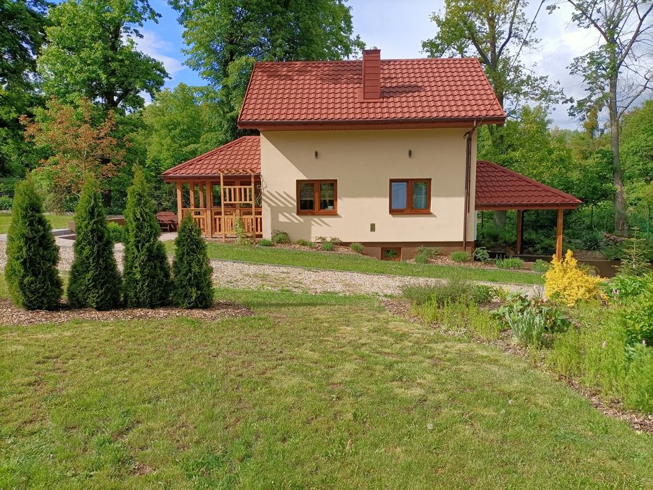 Domek dla 6 osób z jacuzzi  blisko Warszawy nad rzeką - Romek