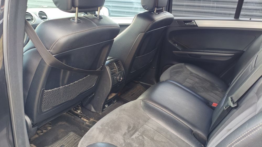 Mercedes Benz ML320 W164