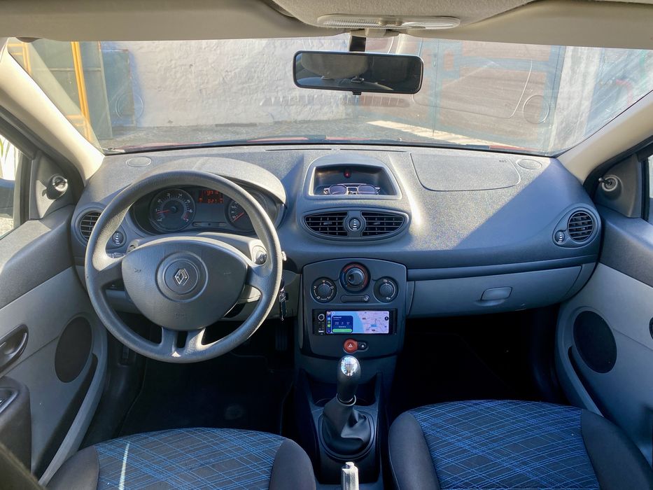 Renault Clio 2006 - OTIMO ESTADO - CarPlay