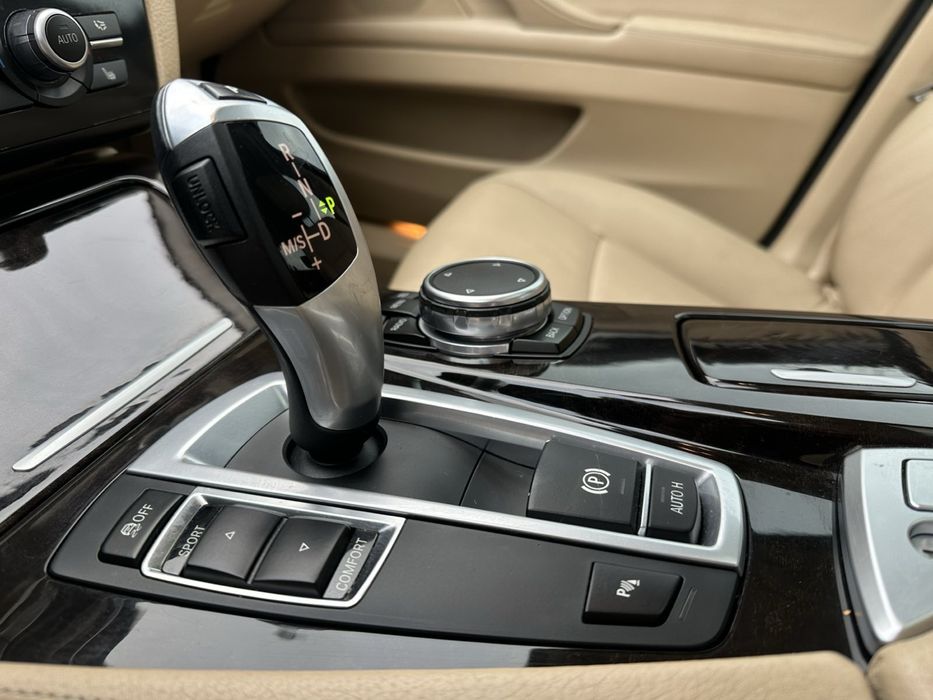 BMW F10 535i 2014 рік