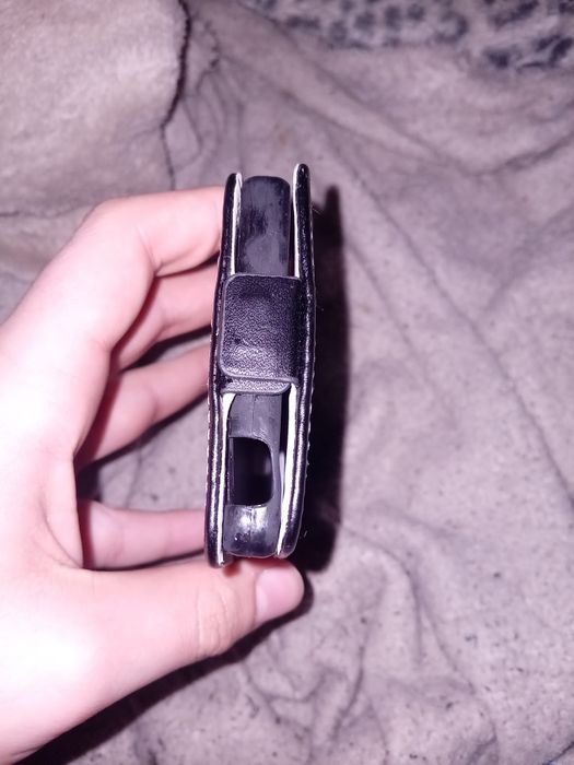 Etui na telefon.