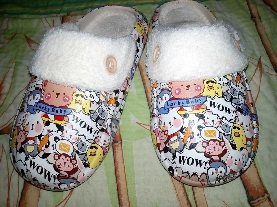 crocs женские кроксы утеплённая моделька  270 мм, 40-41 см (Б.У)