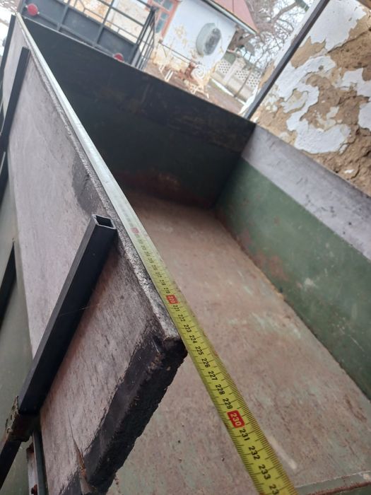 Стоїть без потреб