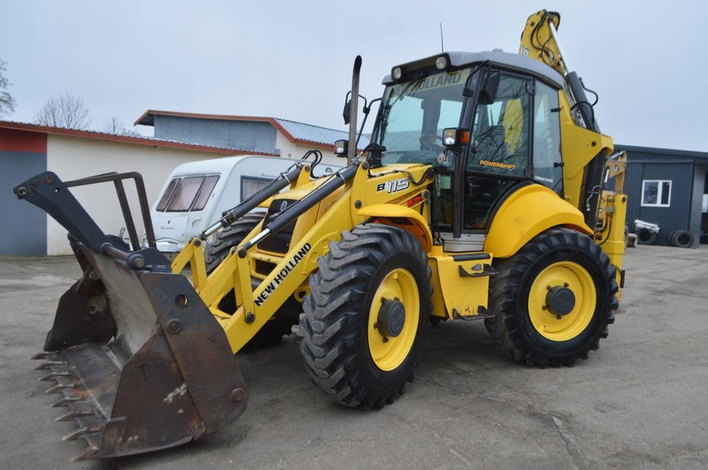 Usługi koparko-ładowarką, koparką, prace roboty ziemne