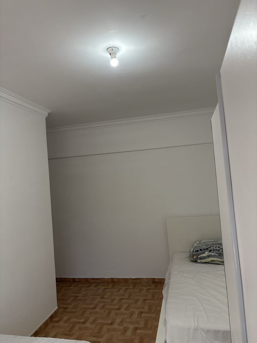 Quarto pra alugar em Miratejo