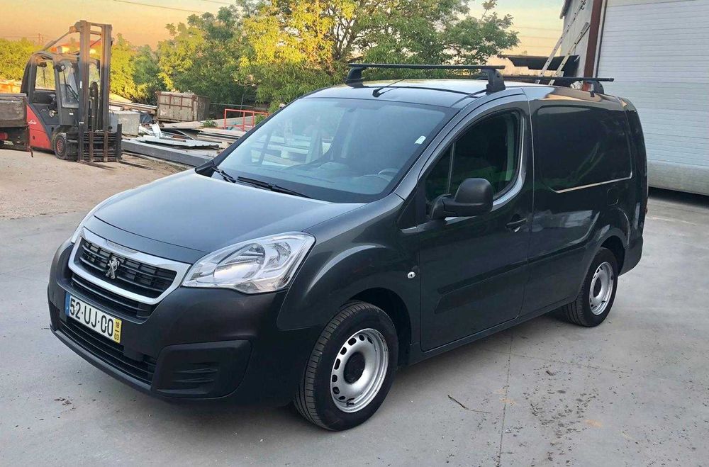 Peugeot Partner 1.6 HDI 100cv - caixa automática