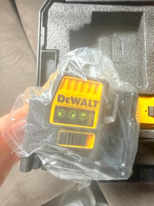 Лазерний рівень Dewalt