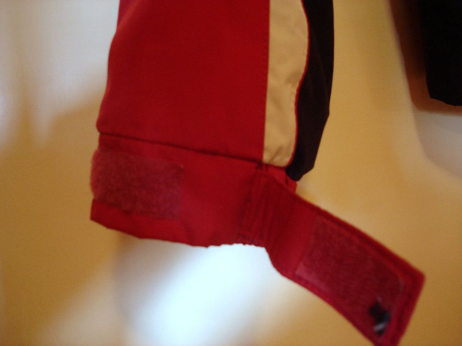 Kurtka sportowa. Wiosna,jesień.Rozm.S.