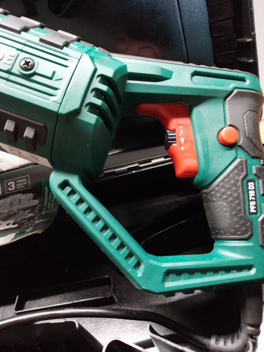 Serra de sabre Parkside PFS 710 D3