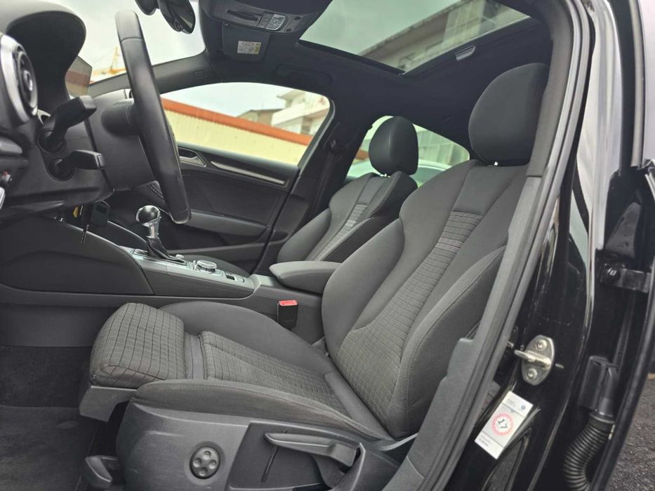 Audi A3 Limousine 8V S Line Plus 2.0Tdi 150cv (Look RS3) "Full Extras"