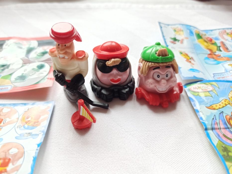 Skarby PRL-u. Kinder niespodzianka trzy figurki