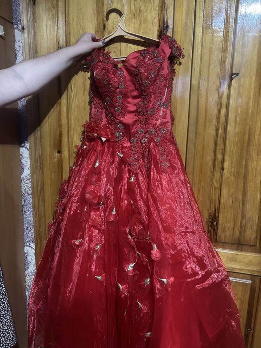 Продам платье на выпускной