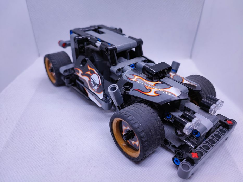 LEGO® 42046 Technic - Wyścigówka zbiegów
