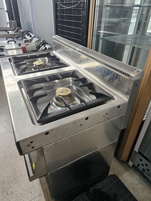 Fogão com forno industrial