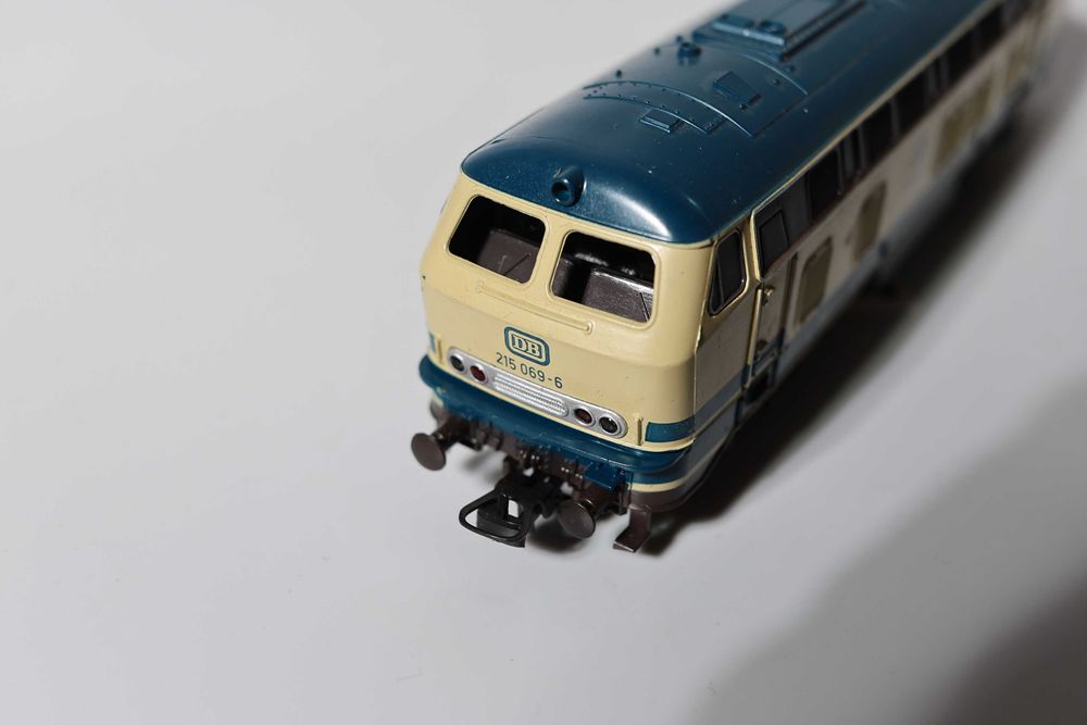 Roco. Модель: Тепловоз серии BR 215 Deutsche Bundesbahn (DB).