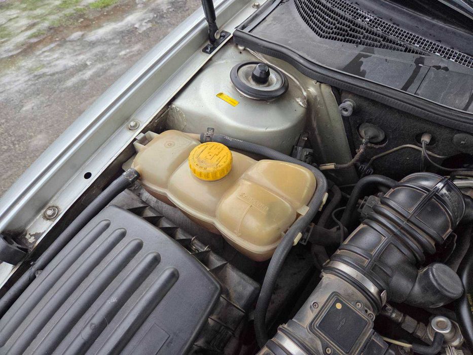 В Ідеальному стані  OPEL OMEGA.