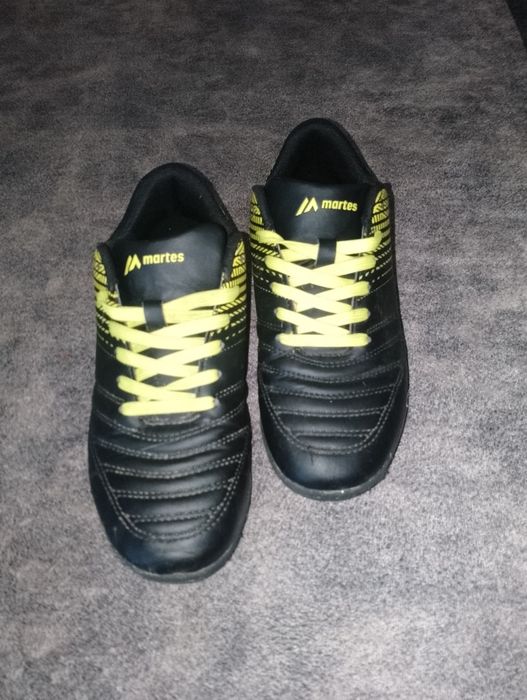 Korki buty sportowe r. 35